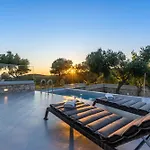 Sunset House أنتيباكسوس