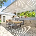 Sunset House