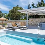 Villa Sunset House